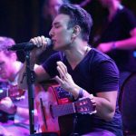 دانلود آهنگ شادمهر بی احساس دانلود آهنگ شادمهر بی احساس