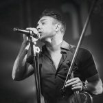 دانلود آهنگ شادمهر میخوام برم