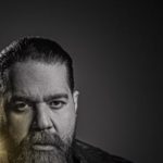 دانلود آهنگ رضا صادقی بغلم کن